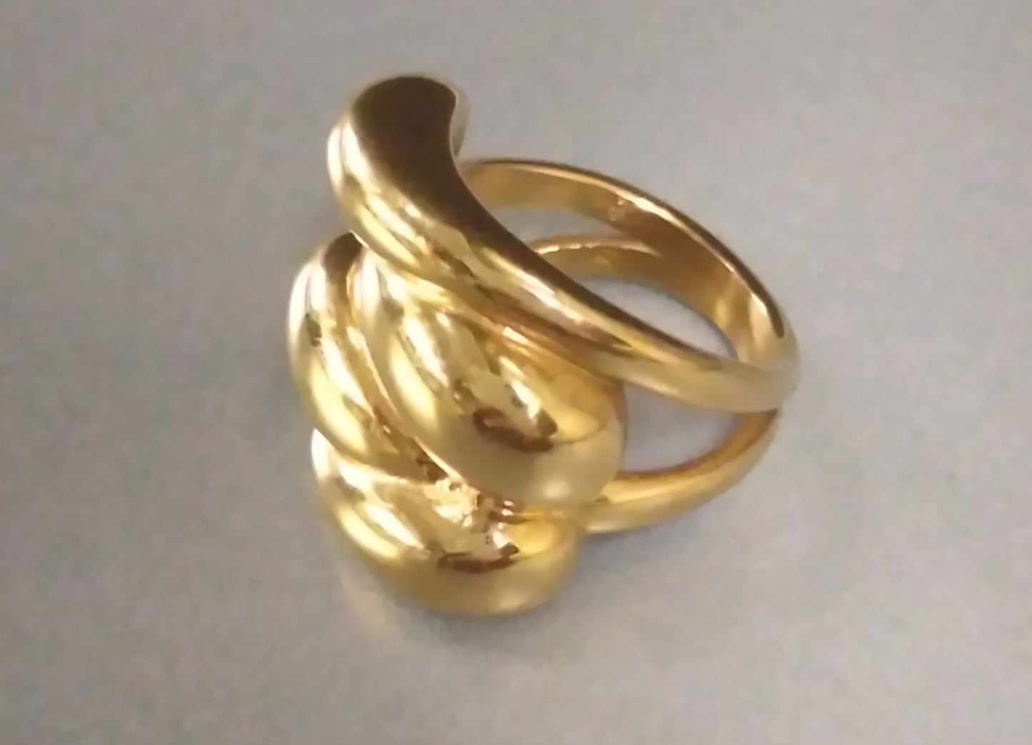 Bague pour femme en acier inoxydable
